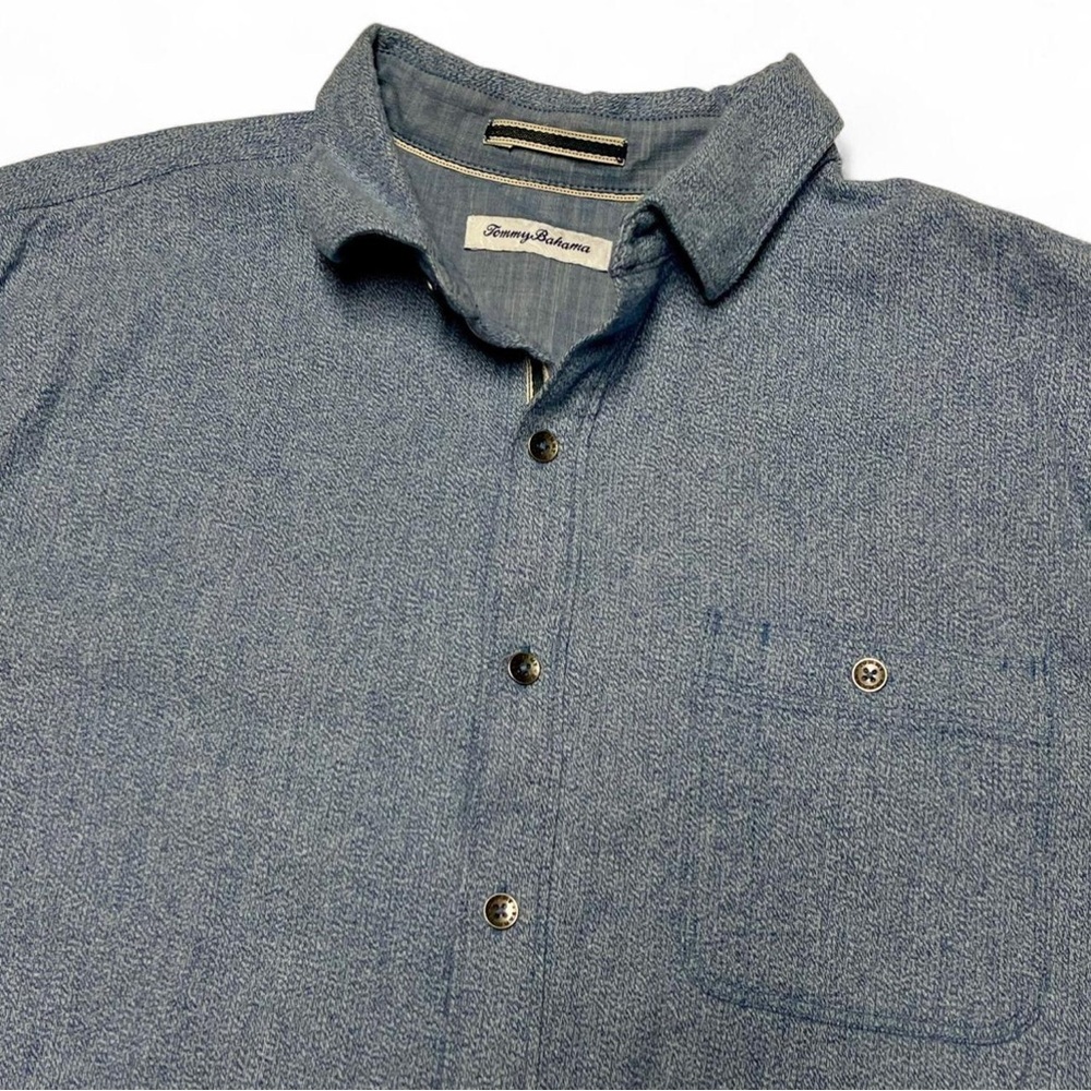 Tommy Bahama Men’s XL Blue Button Down Long Sleeve Front Pocket 100% Cotton - Picture 2 of 10